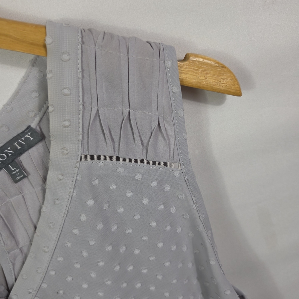 Brixon Ivy Soft Gray Dot V-Neck Sleeveless Blouse Size L - Picture 3 of 15